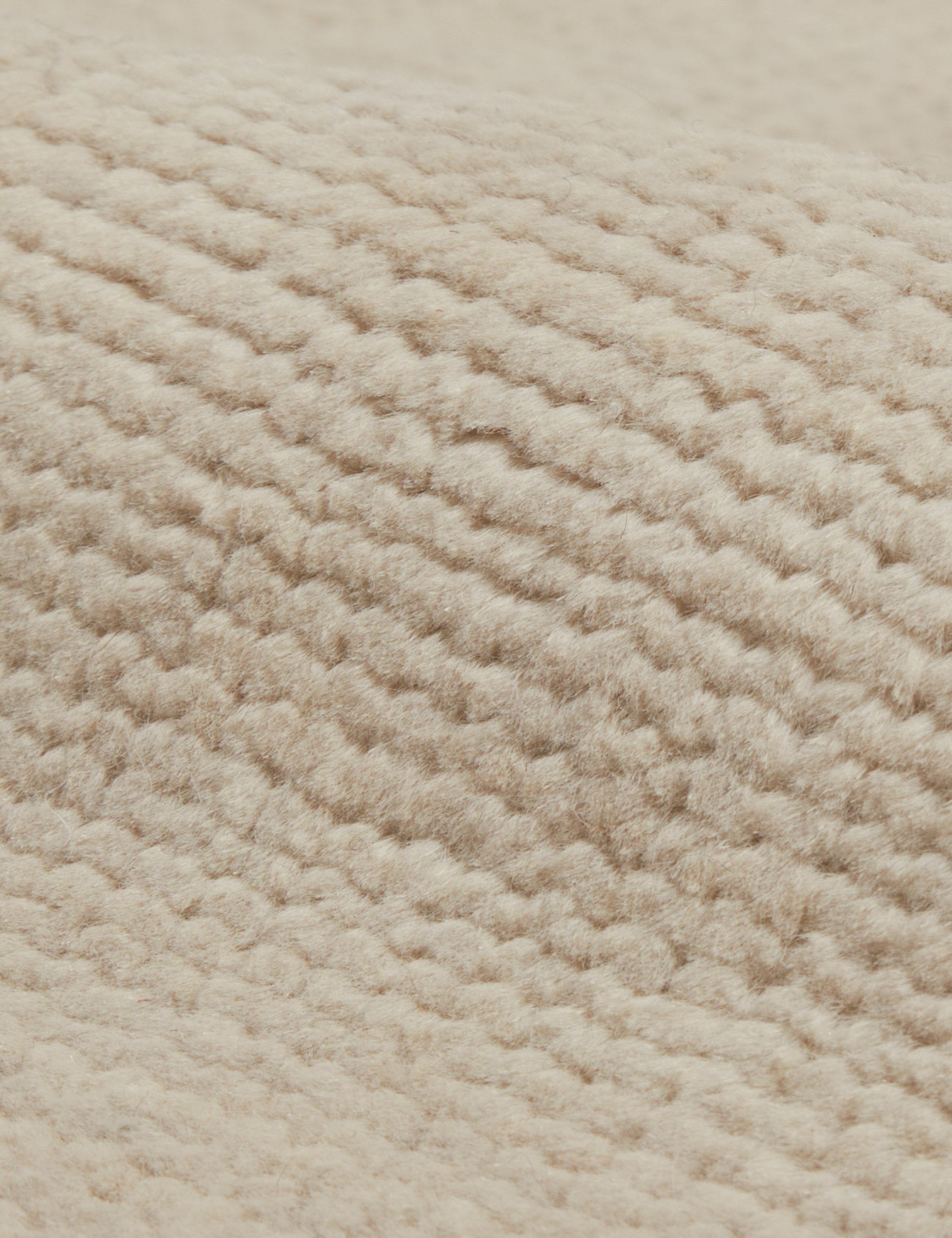 Heritage Ivory Handwoven Wool Rug